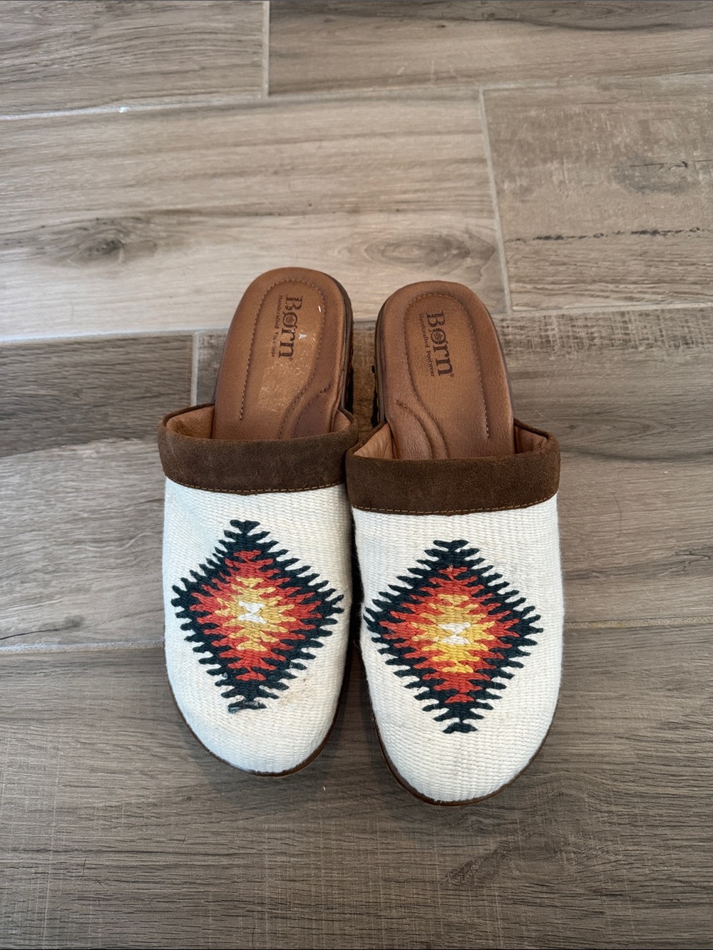 Born 10 Bailie wool southwestern wool blanket motif mule clogs